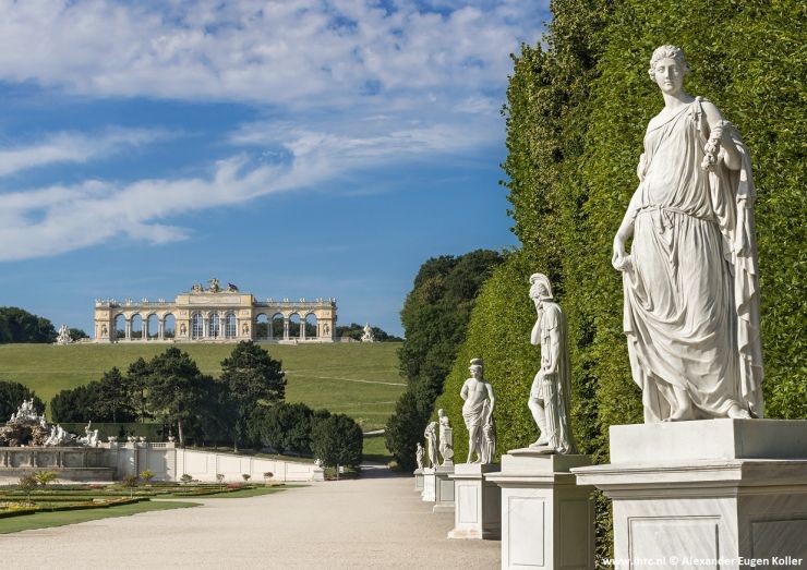 Gartenstatuen Schloss Schoenbrunn SKB © Alexander Eugen Koller.jpg