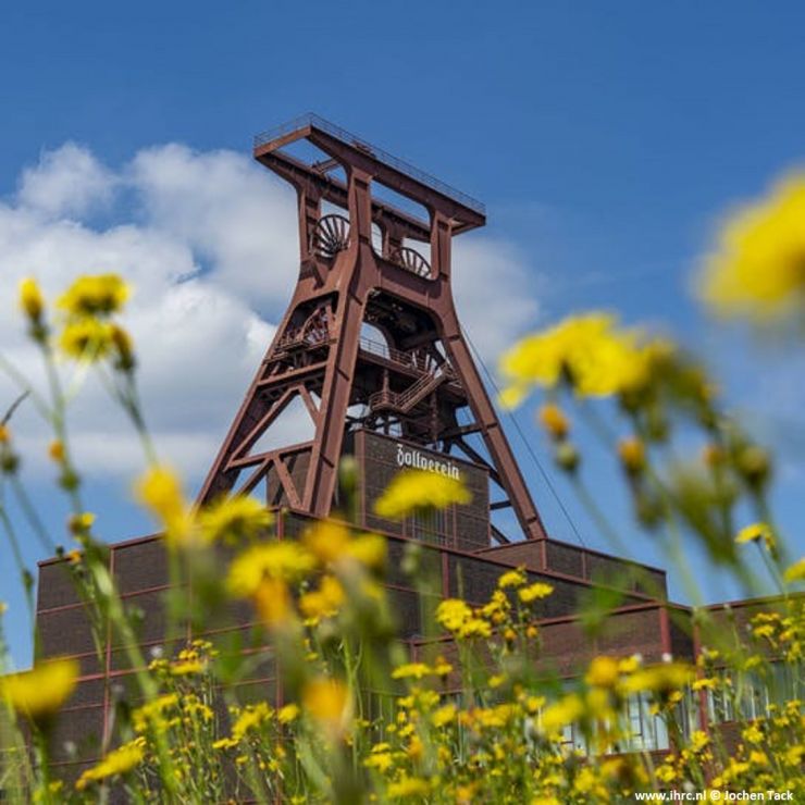 Blumen Doppelbock Zollverein Essen © Jochen Tack.jpg