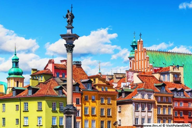 Old Town Warsaw © VisitPolandDMC.jpg