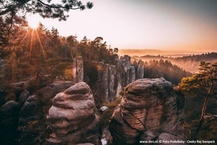 Prachovske Skaly © Foto Podobsky - Cesky Raj Geopark.jpg