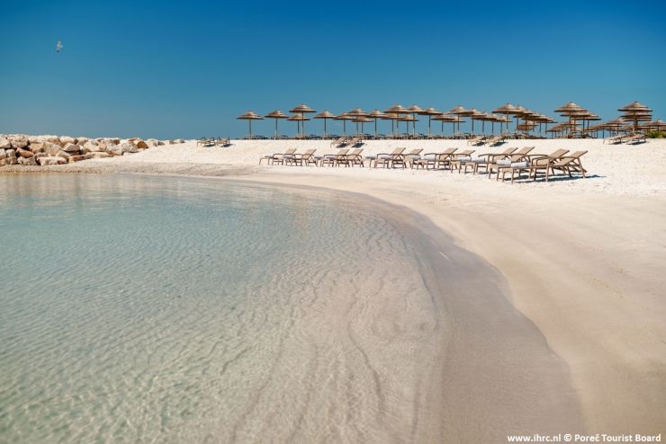 Poreč beach © Poreč Tourist Board.jpg