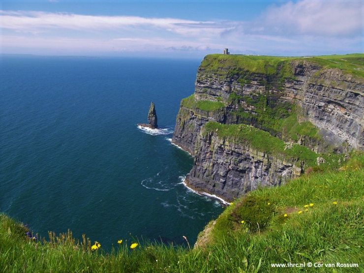 Cliffs of Moher © Cor van Rossum.jpg